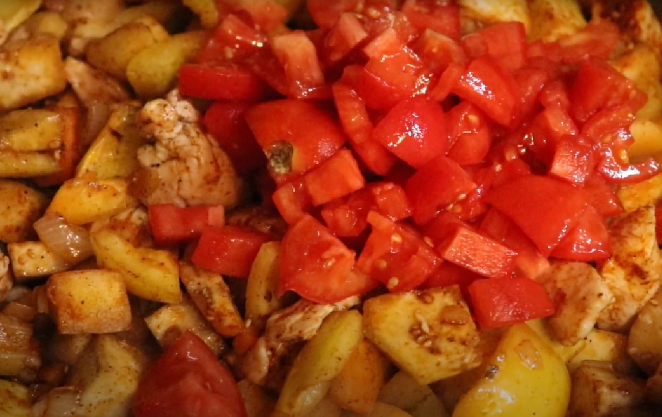 Необычный ингредиент: рецепт вкусного супа с баклажанами